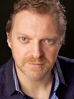 艾力克斯&middot;萨哈拉