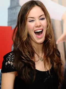 Xana（罗姗妮·麦琪饰演）