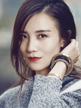 林月明（宋佳饰演）