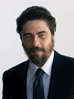 -（本尼西奥·德尔·托罗饰演）